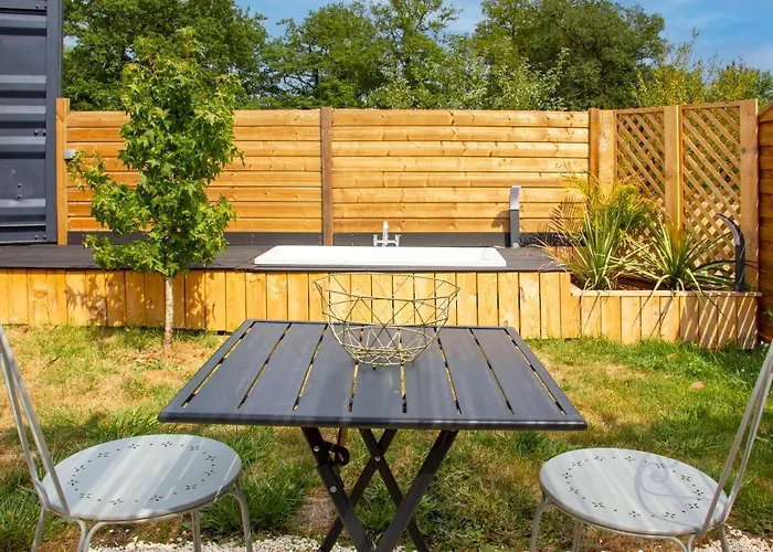 Le Cabin Charbonnaud